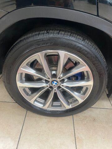 Photo of 2019 Jet Black BMW X3