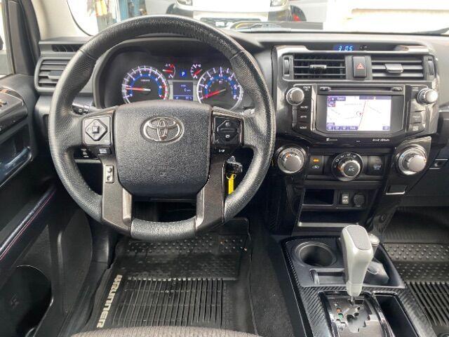Photo of 2019 Midnight Black Metallic Toyota 4Runner