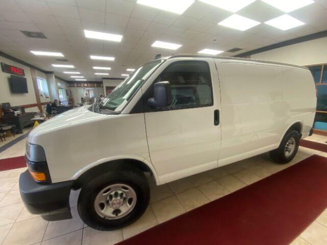 Photo of 2018 Summit White Chevrolet Express 3500