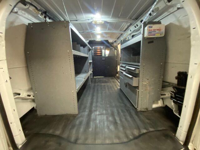Photo of 2018 Summit White Chevrolet Express 3500
