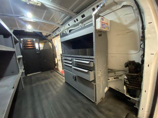 Photo of 2018 Summit White Chevrolet Express 3500