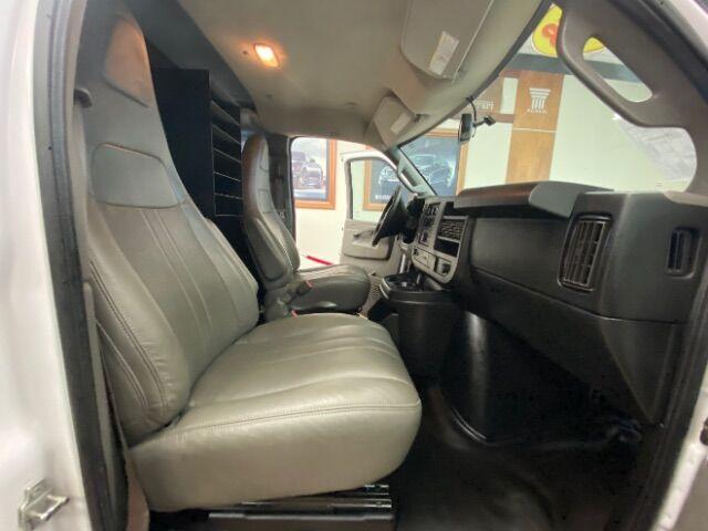 Photo of 2018 Summit White Chevrolet Express 3500