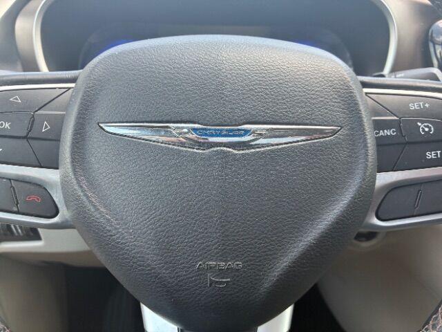 Photo of 2017 Velvet Red Pearlcoat Chrysler Pacifica