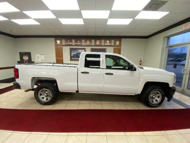 Photo of 2018 Summit White Chevrolet Silverado 1500