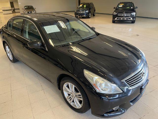 2011 Infiniti G37X