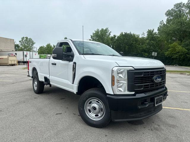 Photo of 2025 Oxford White Ford F-250