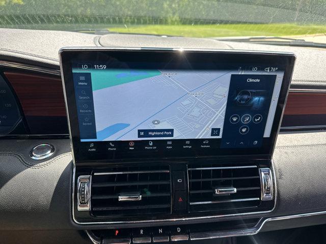 Photo of 2024 Infinite Black Metallic Clearcoat Lincoln Navigator