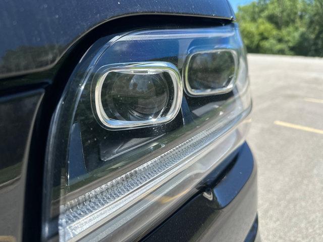 Photo of 2024 Infinite Black Metallic Clearcoat Lincoln Navigator
