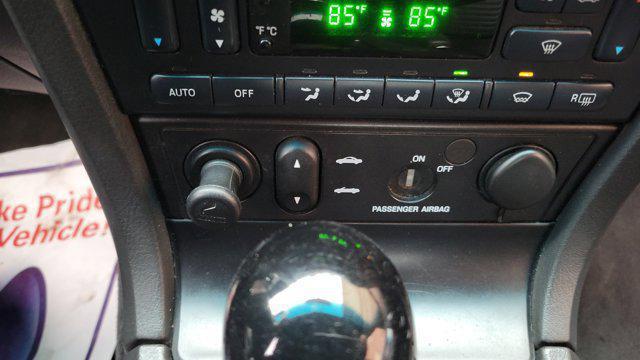 Photo of 2002 Evening Black Ford Thunderbird