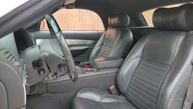 Photo of 2002 Evening Black Ford Thunderbird