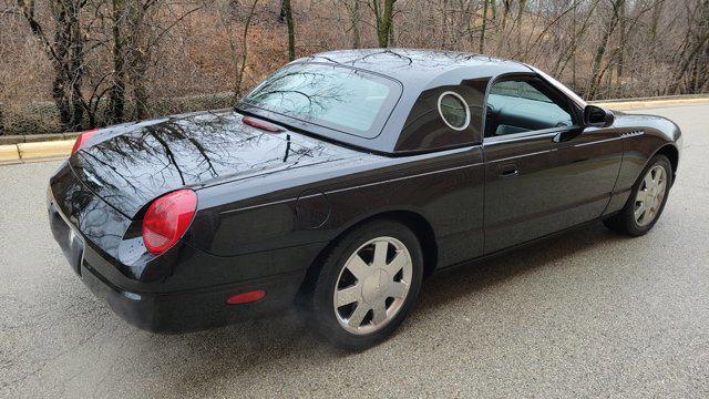 Photo of 2002 Evening Black Ford Thunderbird