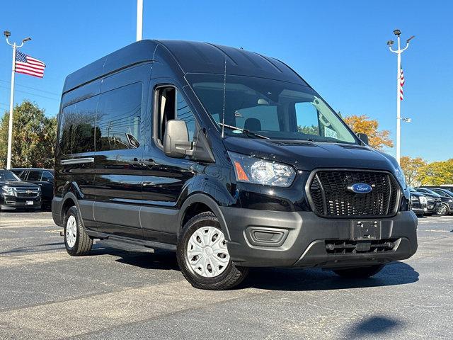 Photo of 2023 Agate Black Metallic Ford Transit-350