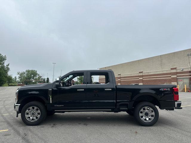 Photo of 2025 Agate Black Metallic Ford F-250