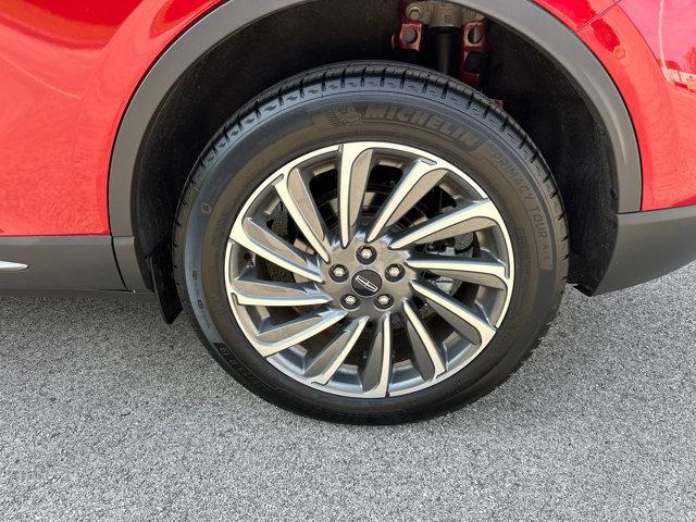 Photo of 2023 Red Carpet Metallic Tinted Clearcoat Lincoln Corsair