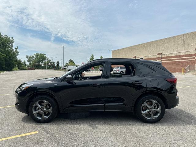 Photo of 2024 Agate Black Metallic Ford Escape