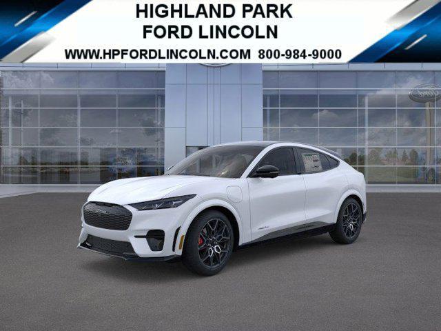 Photo of 2025 Star White Metallic Tri-Coat Ford Mustang Mach-E