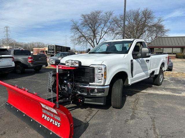 Photo of 2024 Oxford White Ford F-250