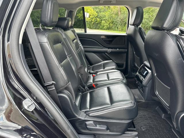 Photo of 2025 Infinite Black Metallic Clearcoat Lincoln Aviator
