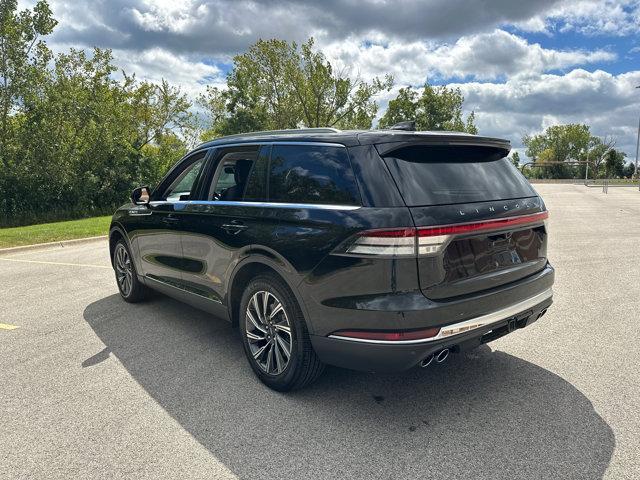 Photo of 2025 Infinite Black Metallic Clearcoat Lincoln Aviator