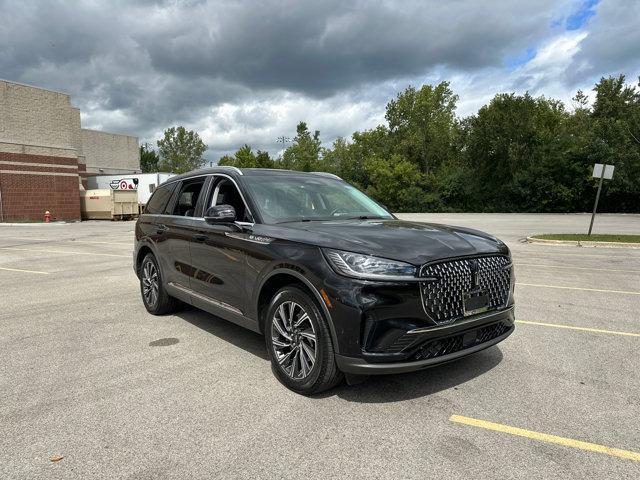 Photo of 2025 Infinite Black Metallic Clearcoat Lincoln Aviator