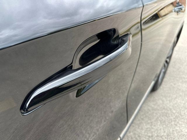 Photo of 2025 Infinite Black Metallic Clearcoat Lincoln Aviator