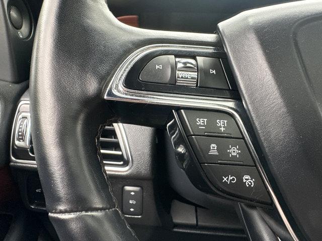 Photo of 2024 Infinite Black Metallic Clearcoat Lincoln Navigator