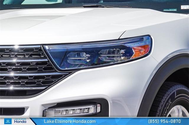 Photo of 2023 Oxford White Ford Explorer