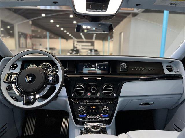 Photo of 2024 Black Rolls-Royce Phantom