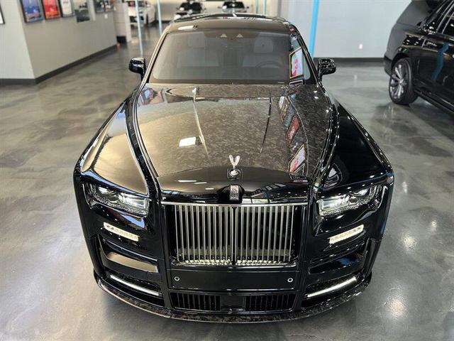 Photo of 2024 Black Rolls-Royce Phantom