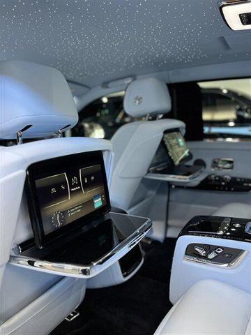 Photo of 2024 Black Rolls-Royce Phantom