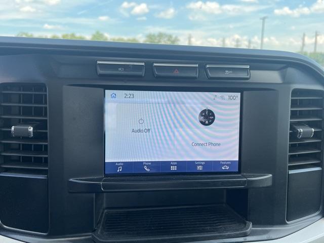 Photo of 2023 Oxford White Ford F-250