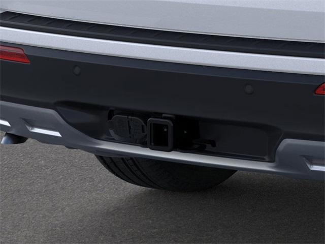 Photo of 2025 White Ford Explorer