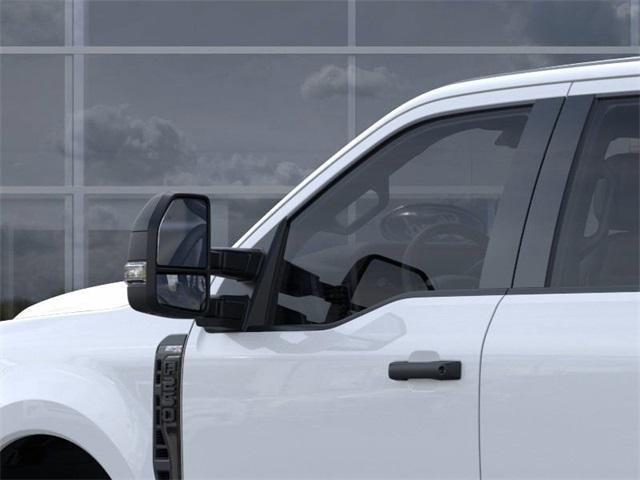 Photo of 2026 Oxford White Ford F-250