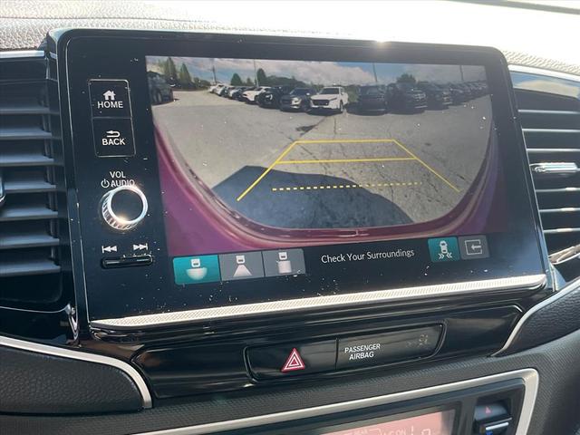 Photo of 2025 Radiant Red Metallic II Honda Ridgeline