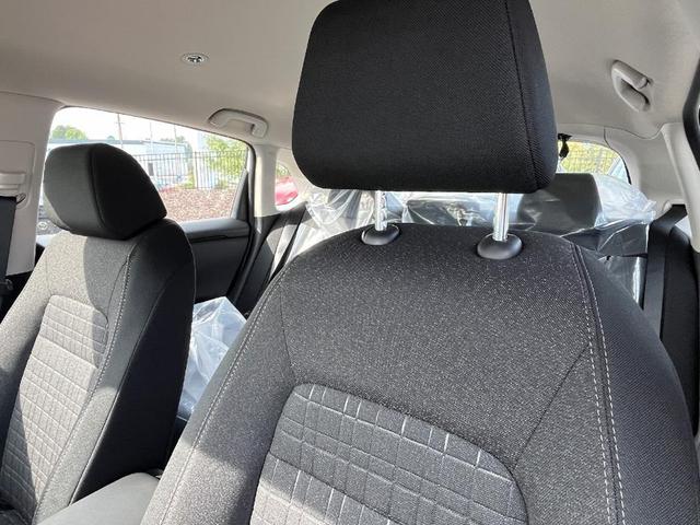 Photo of 2025 Platinum White Pearl (wx) Honda HR-V
