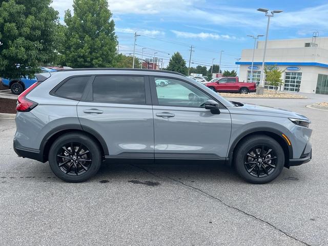 Photo of 2026 Urban Gray Pearl Honda CR-V Hybrid