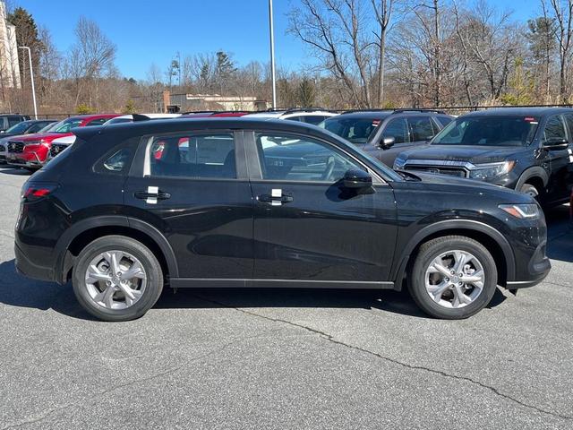 Photo of 2025 Crystal Black Pearl (bk) Honda HR-V