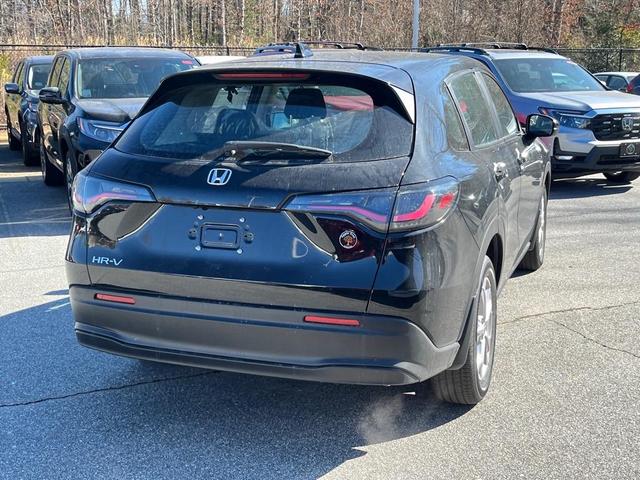 Photo of 2025 Crystal Black Pearl (bk) Honda HR-V