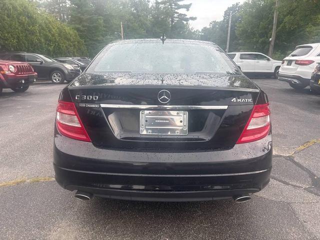 Photo of 2010 Black Mercedes-Benz C-Class