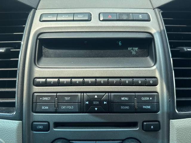 Photo of 2010 Steel Blue Metallic Ford Taurus