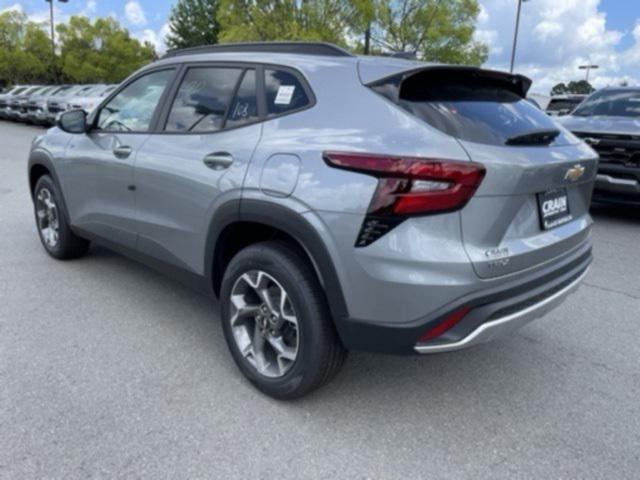Photo of 2025 Sterling Gray Metallic Chevrolet Trax