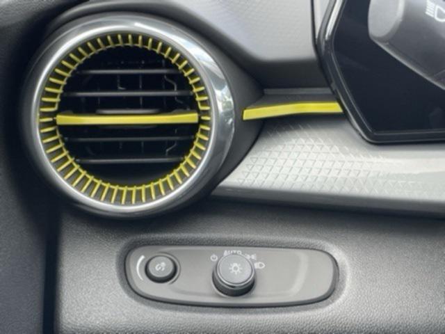 Photo of 2025 Sterling Gray Metallic Chevrolet Trax