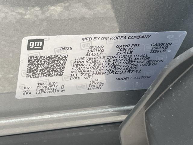 Photo of 2025 Sterling Gray Metallic Chevrolet Trax