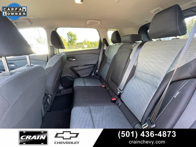 Photo of 2023 Caspian Blue Metallic Nissan Rogue