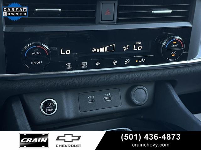 Photo of 2023 Caspian Blue Metallic Nissan Rogue
