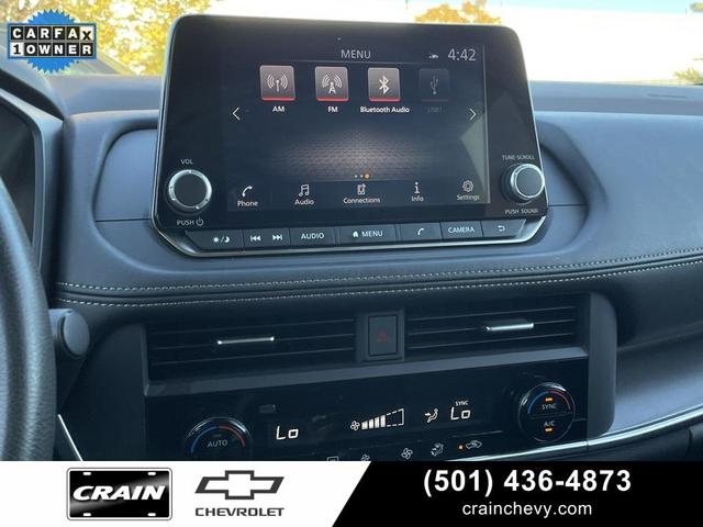 Photo of 2023 Caspian Blue Metallic Nissan Rogue