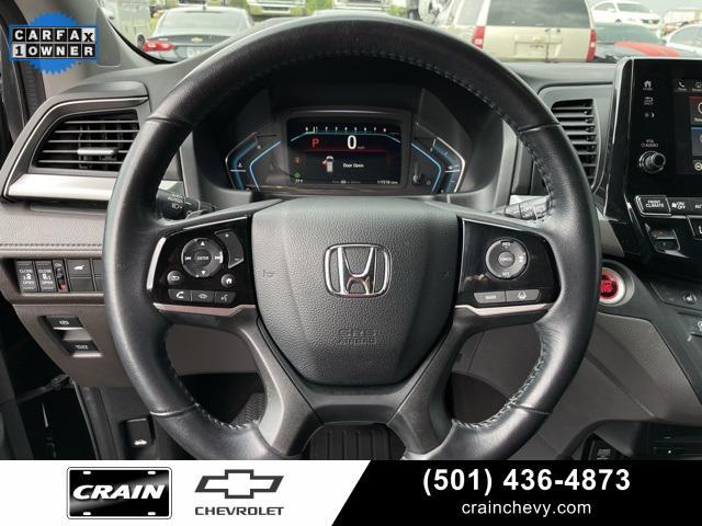 Photo of 2020 Crystal Black Pearl Honda Odyssey
