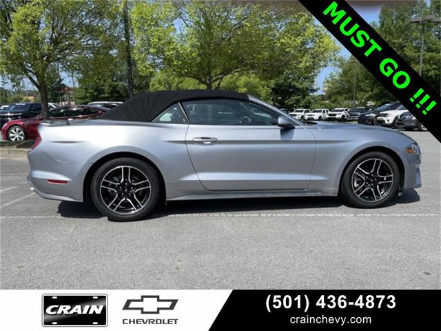 Photo of 2022 Iconic Silver Metallic Ford Mustang