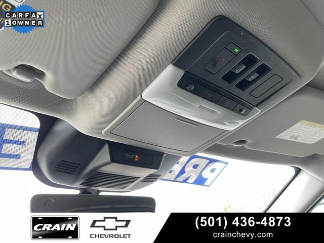 Photo of 2023 Pearl White Tricoat Nissan Rogue