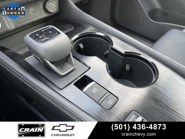 Photo of 2023 Pearl White Tricoat Nissan Rogue